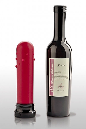 vibromasseur discret caché dans bouteille de vin, vibro amusant, sextoy rigolo insolite de voyage